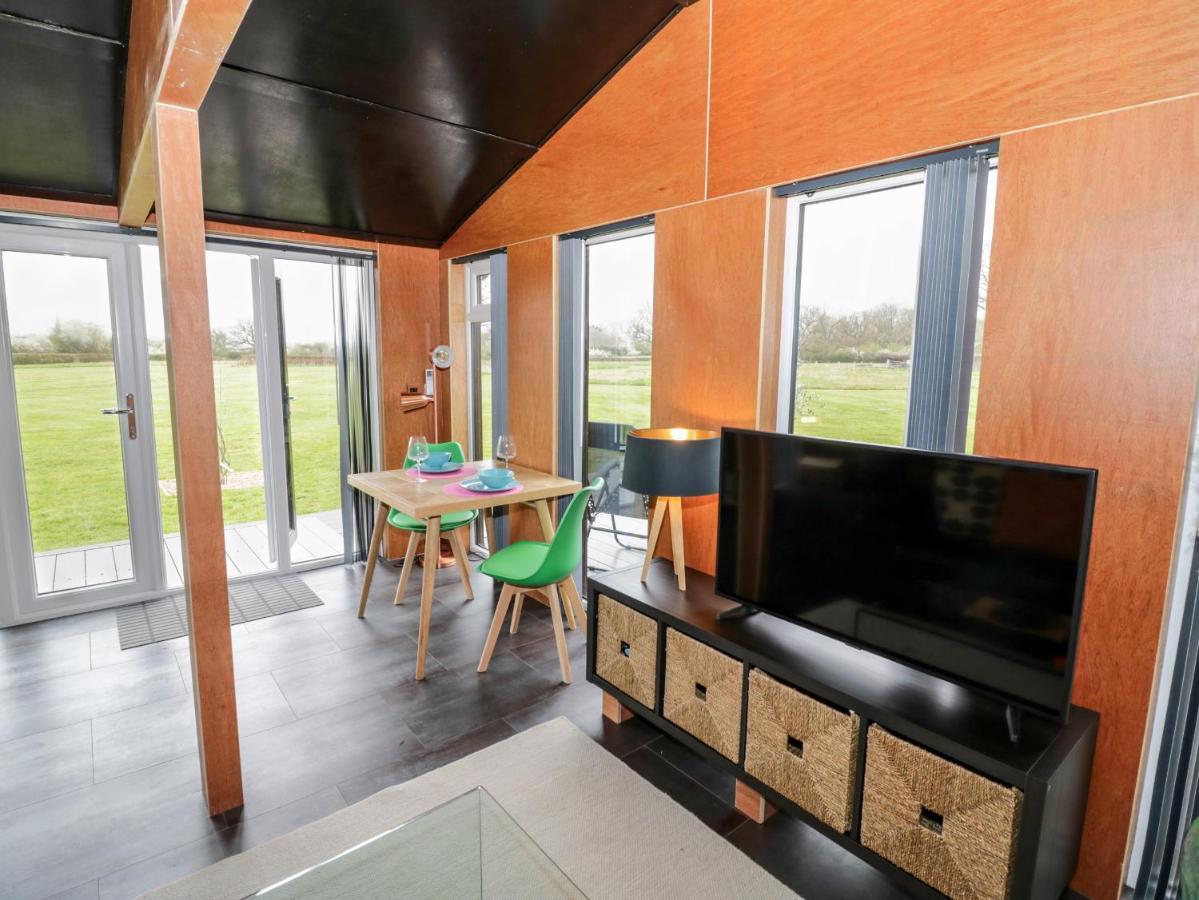 The Tractor Shed Villa วุร์สเตอร์ ภายนอก รูปภาพ