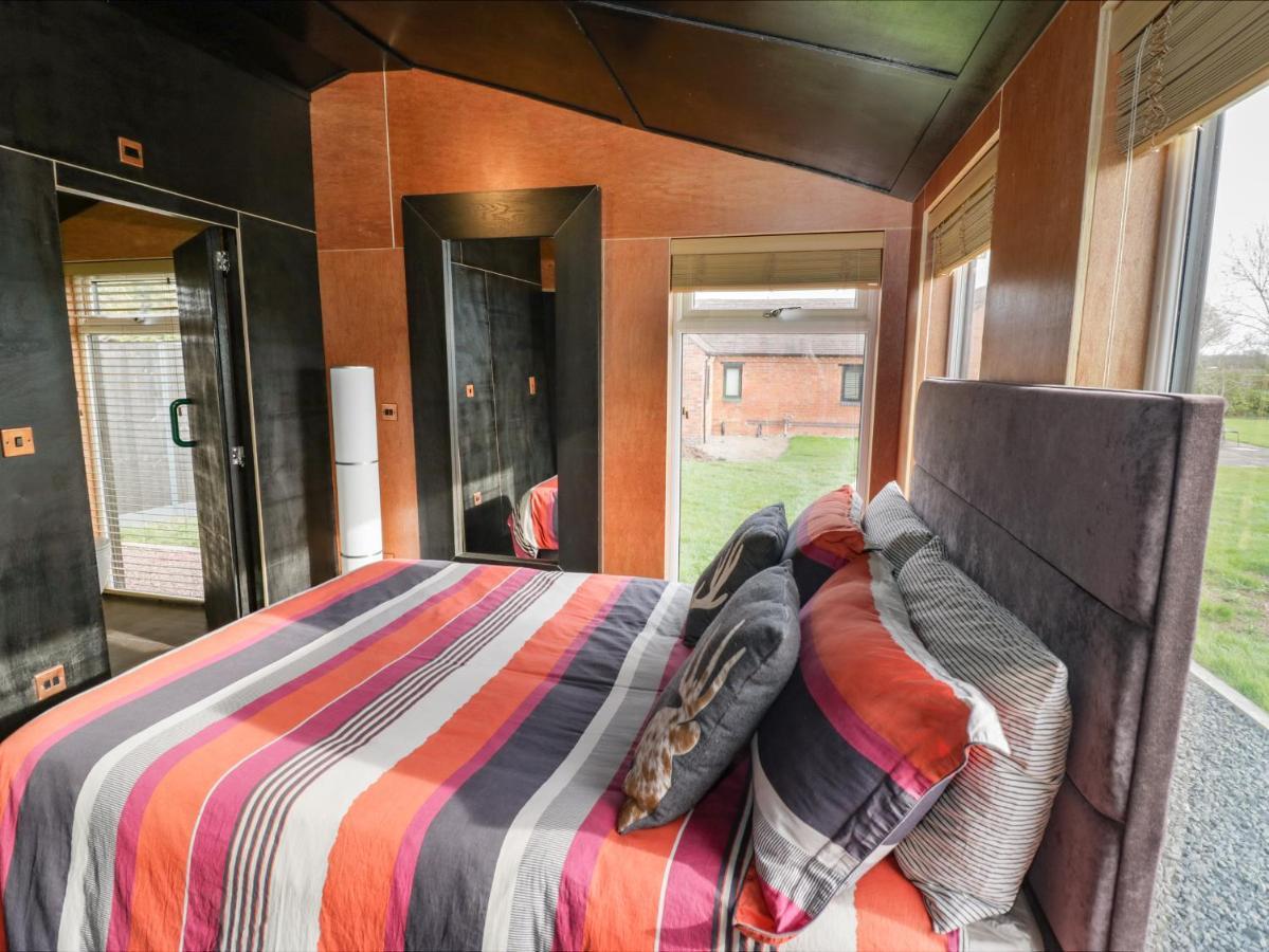 The Tractor Shed Villa วุร์สเตอร์ ภายนอก รูปภาพ